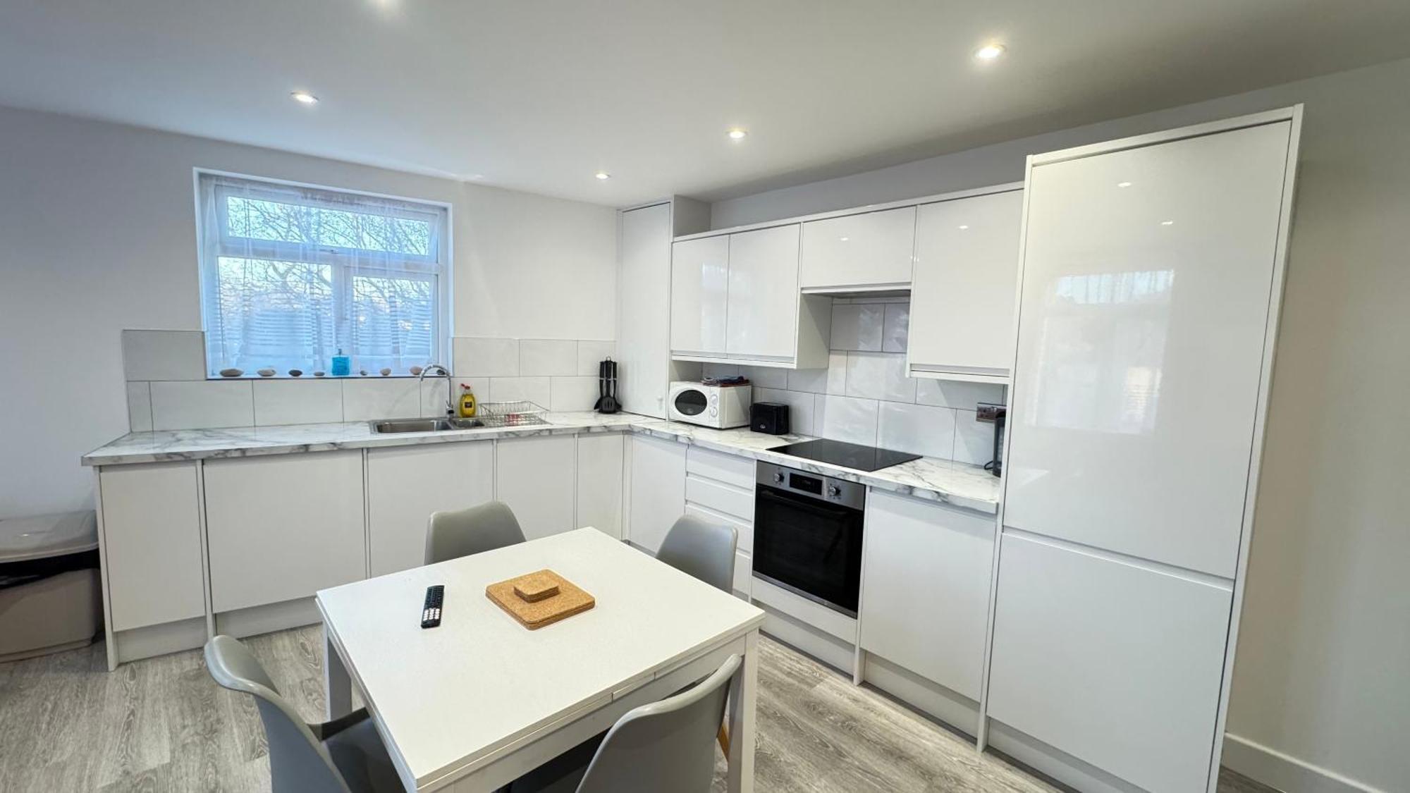 Flat 2 - 24 Cliff Road Apartment Cromer